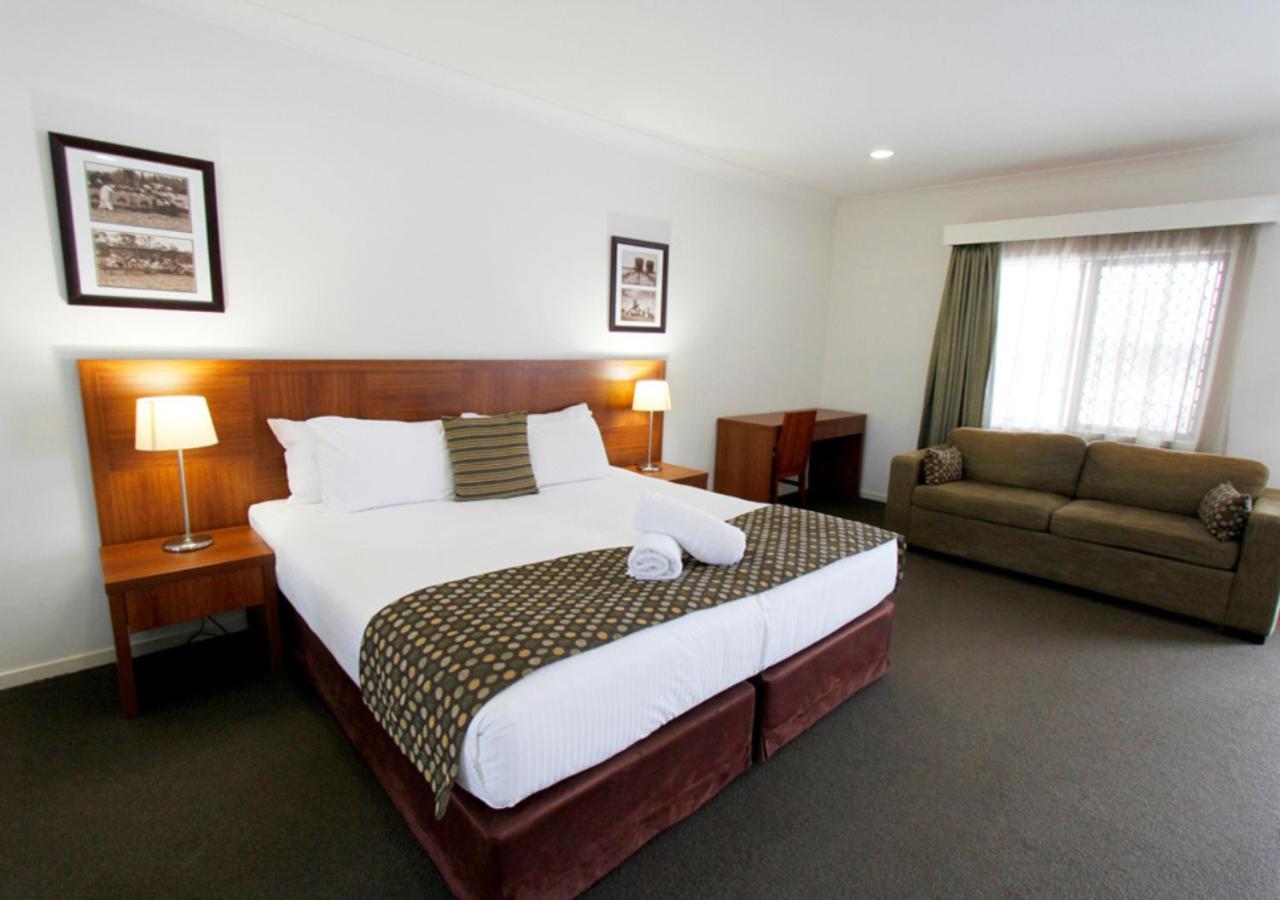 Chinchilla Downtown Motor Inn Kültér fotó