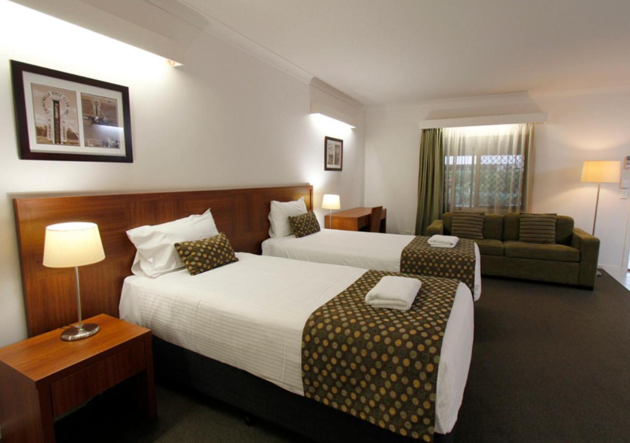 Chinchilla Downtown Motor Inn Kültér fotó