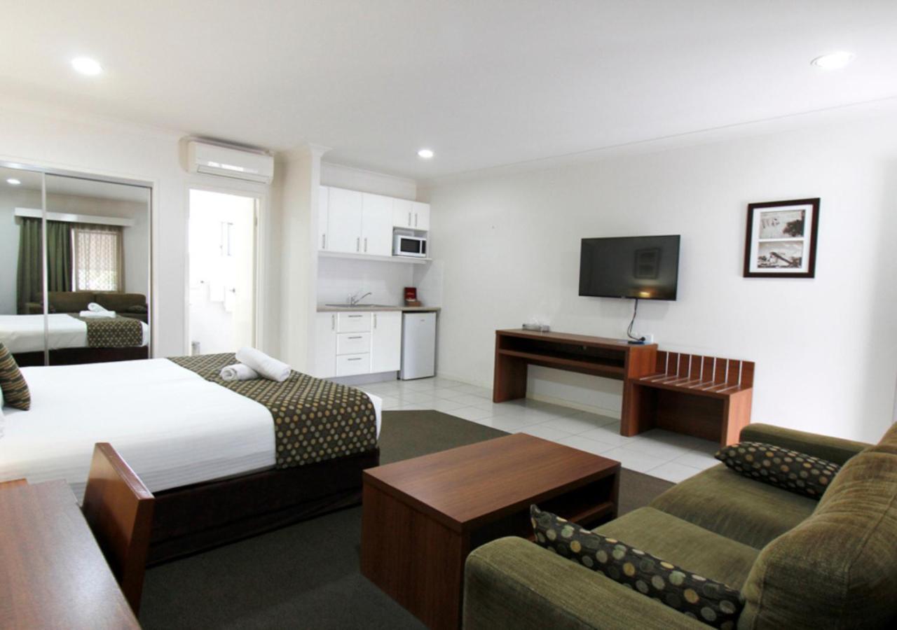 Chinchilla Downtown Motor Inn Kültér fotó