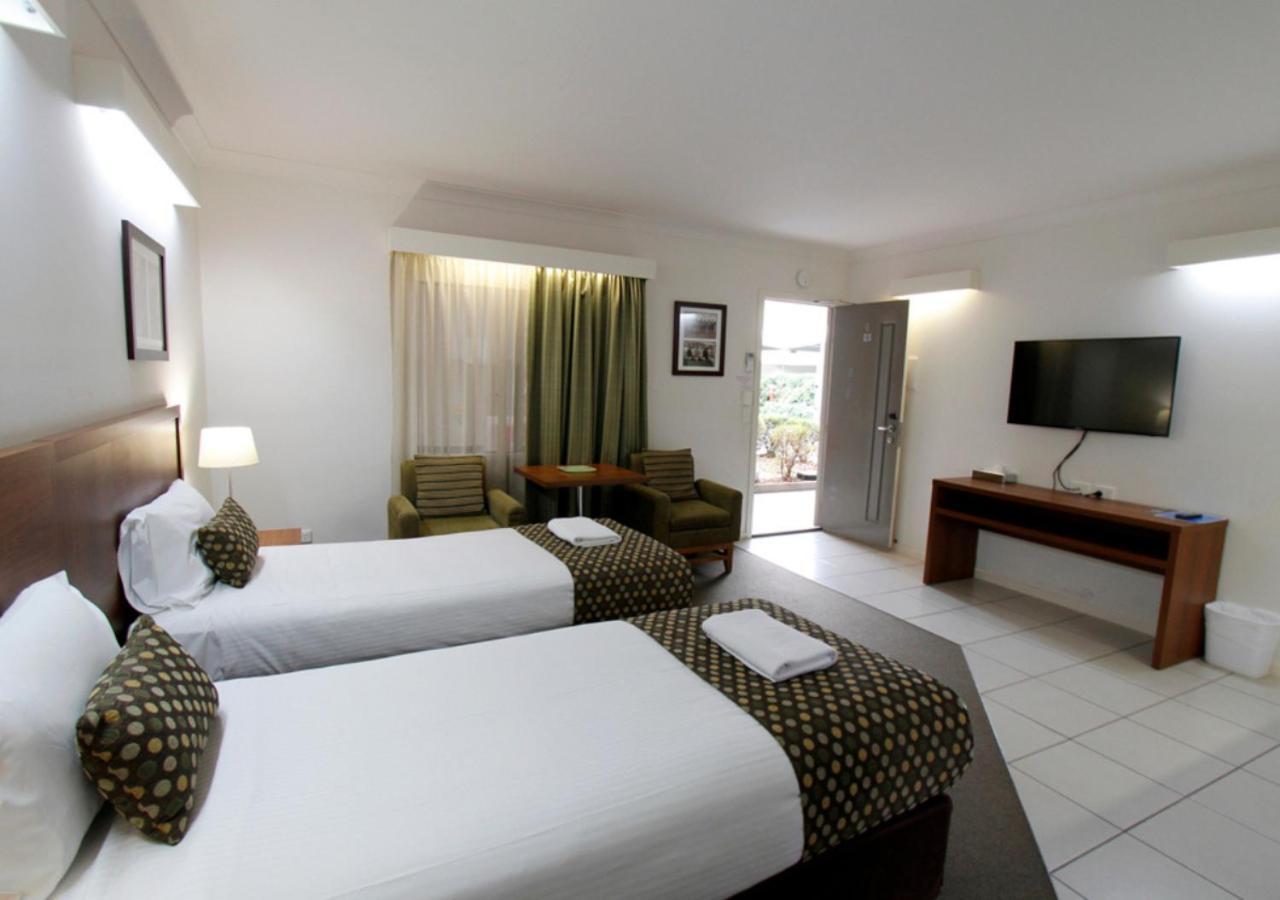 Chinchilla Downtown Motor Inn Kültér fotó